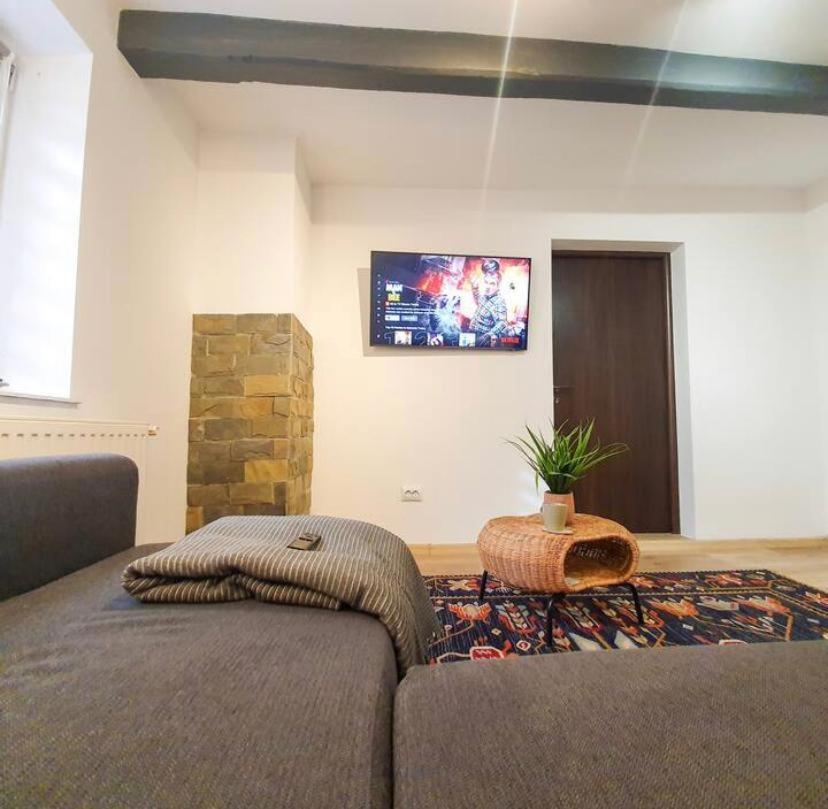 Joy City Stay Semenicului 2 Braşov Esterno foto